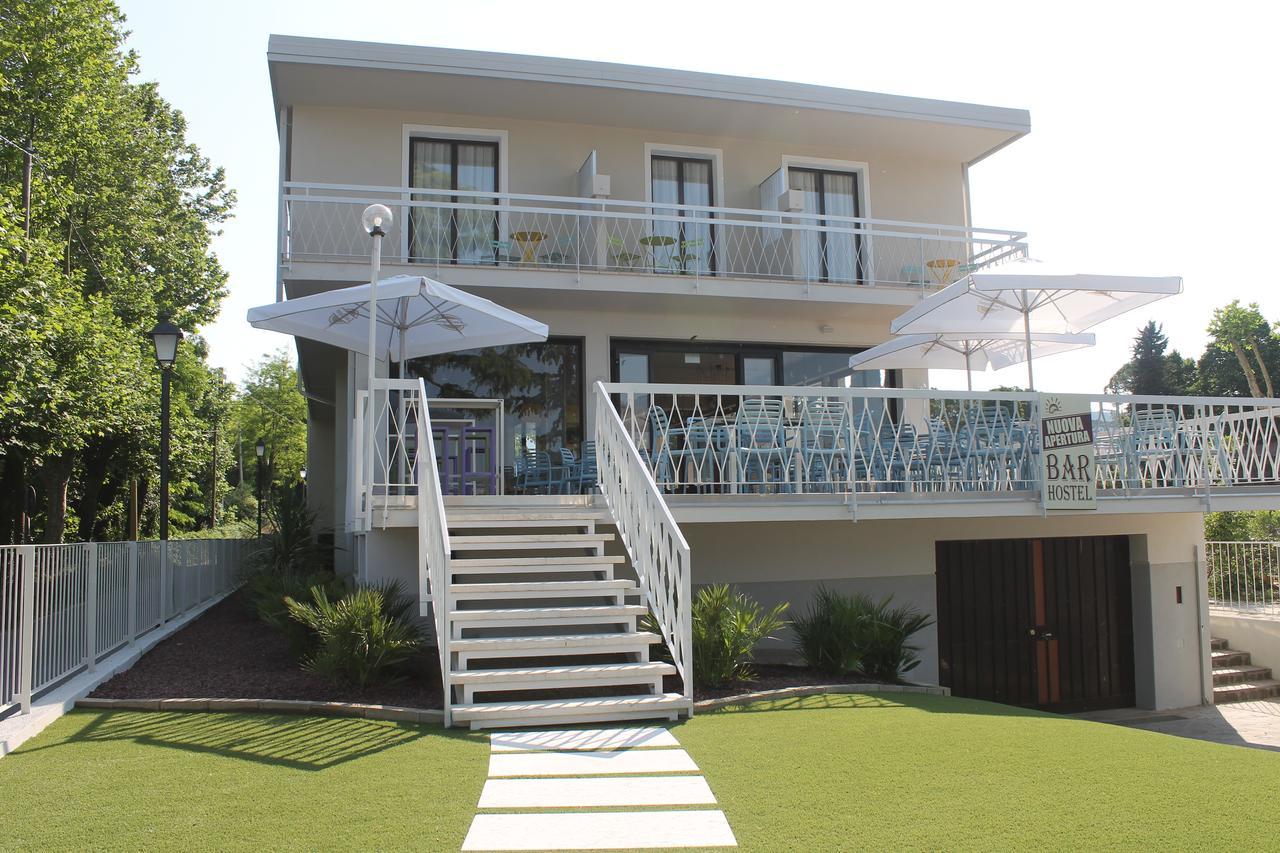 Lake Garda Beach Hostel Padenghe sul Garda Exterior foto